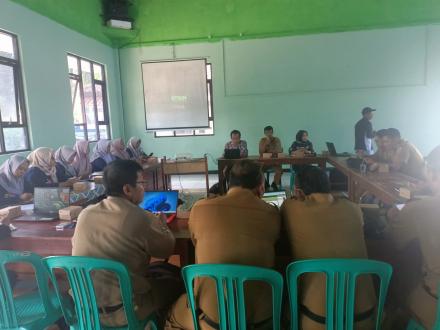 RAPAT KOORDINASI KPM & VERIFIKATOR EHDW TINGKAT KECAMATAN RAKIT